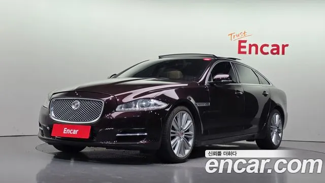 Jaguar XJ 2011