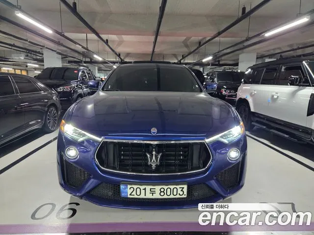 Maserati Levante 2021