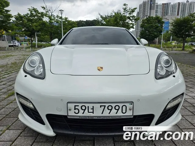 Porsche Panamera 2013