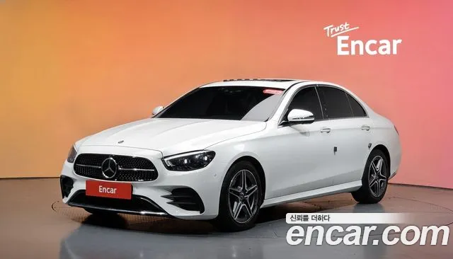 Mercedes-Benz E-Class 2023