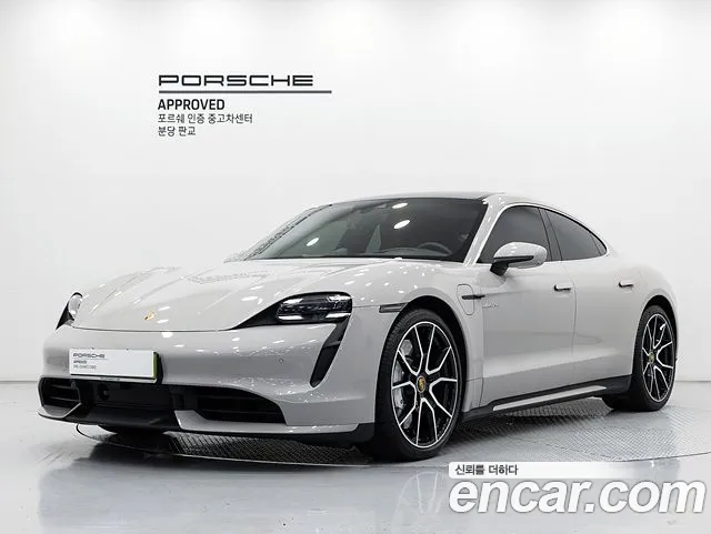 Porsche Taycan 2024
