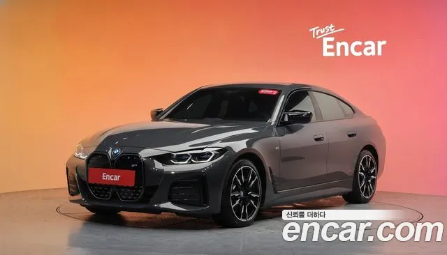 BMW i4 2023