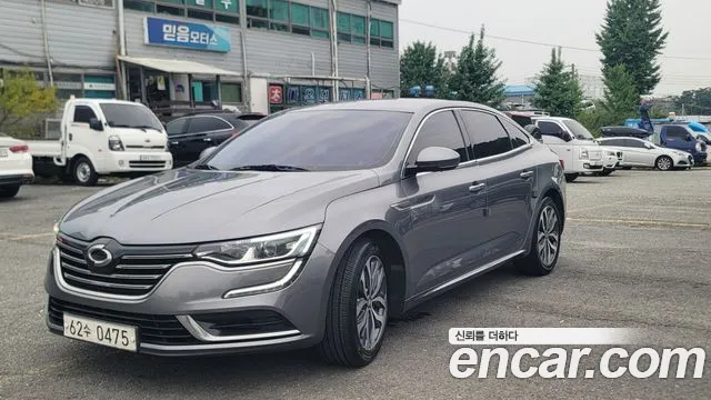 Renault SM6 2016