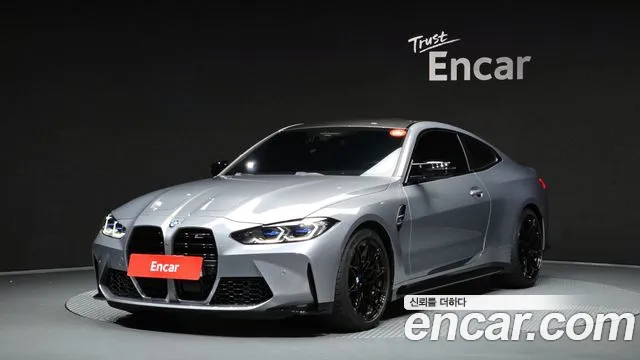BMW M4 2023