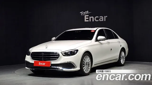 Mercedes-Benz E-Class 2023