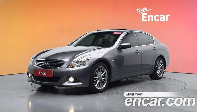 Infiniti G 2010