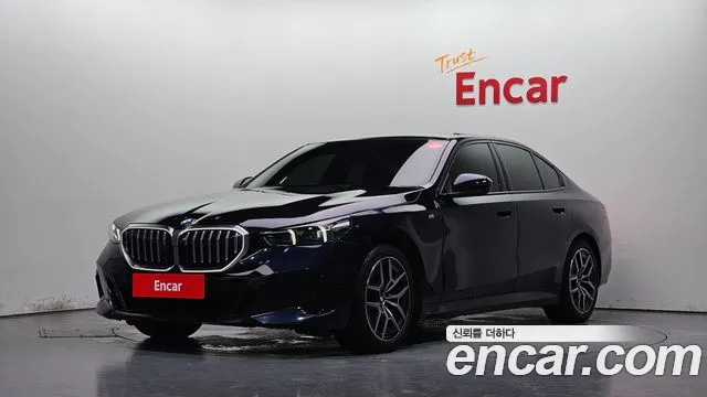 BMW 5-Series 2024