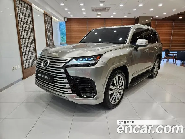 Lexus LX 2025