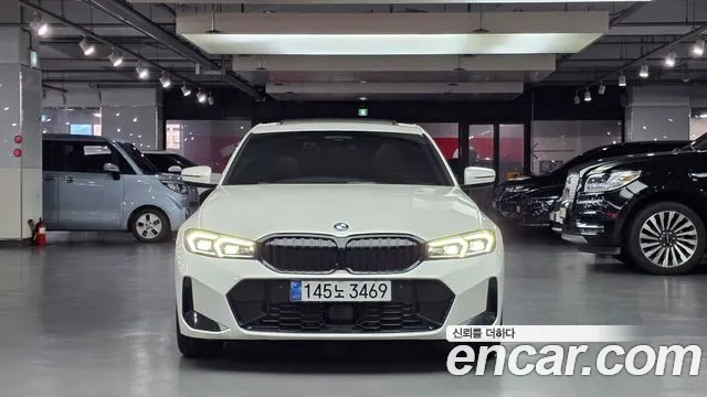BMW 3-Series 2025