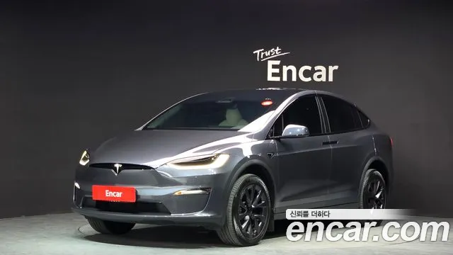 Tesla Model X 2023