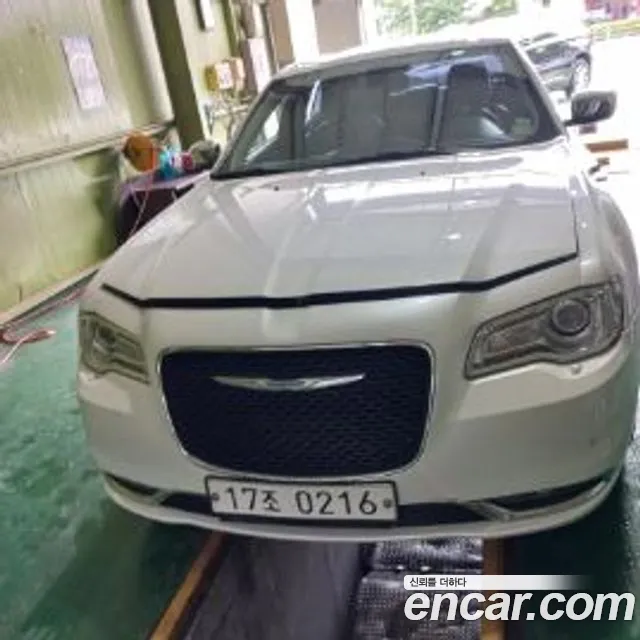 Chrysler 300C 2016
