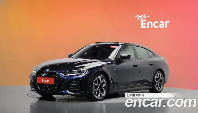 BMW i4 2023