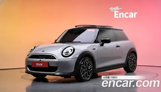 MINI Cooper 2024