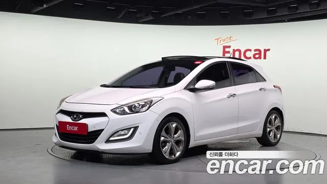 Hyundai i30( ) 2012