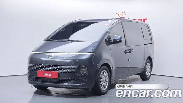 Hyundai Staria 2021