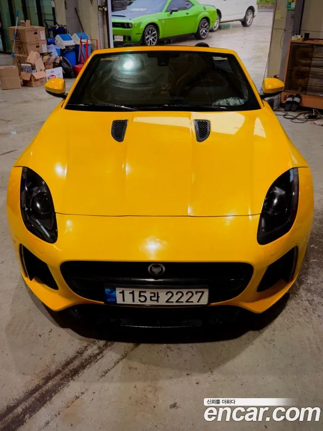 Jaguar F-TYPE 2013