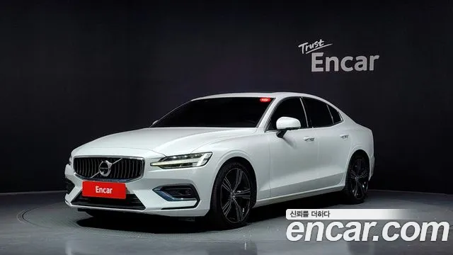 Volvo S60 2021