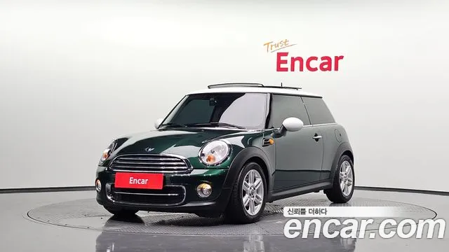 MINI Cooper 2012