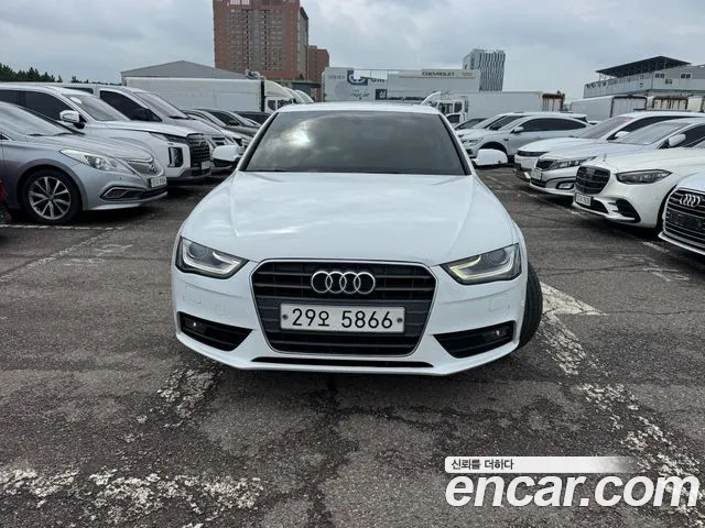 Audi A4 2014