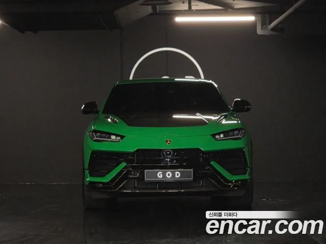 Lamborghini Urus 2024