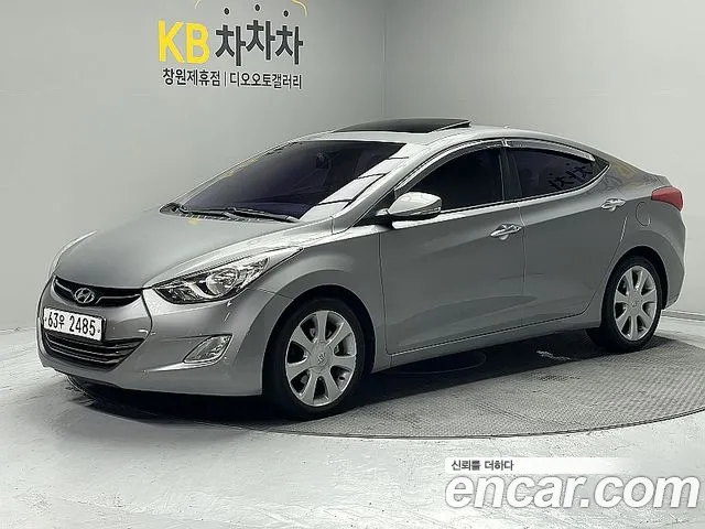 Hyundai Avante 2011