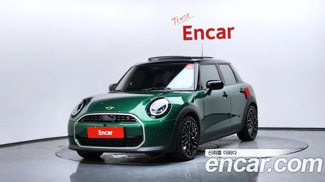 MINI Cooper 2025