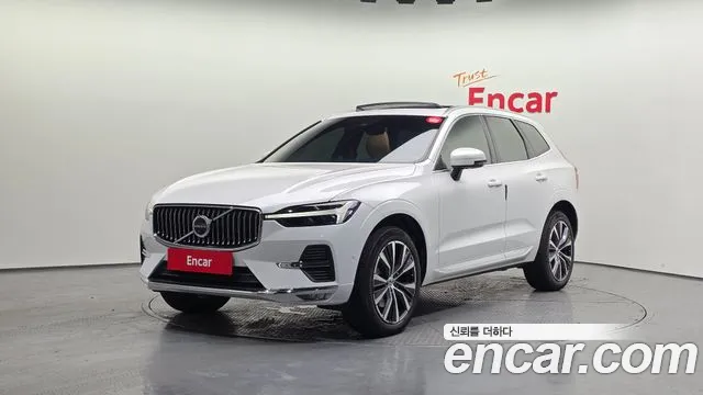 Volvo XC60 2022