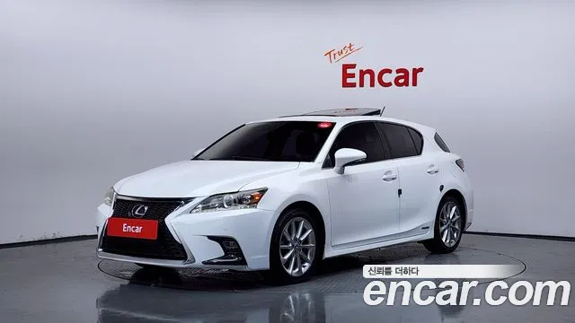 Lexus CT200h 2011