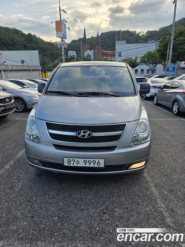 Hyundai Starex 2012