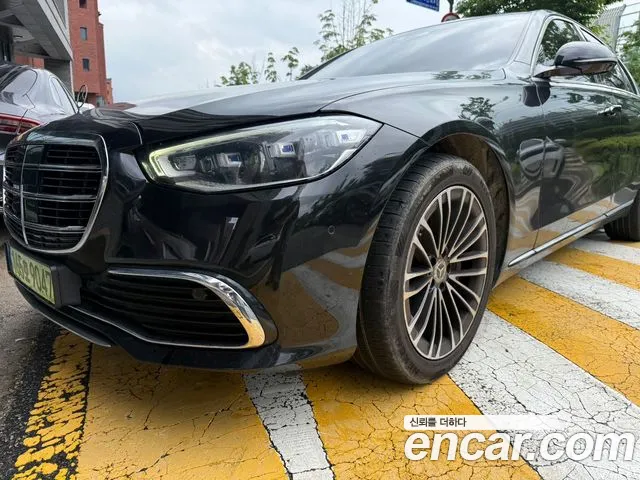 Mercedes-Benz S-Class 2022