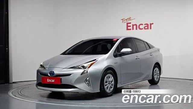 Toyota Prius 2017