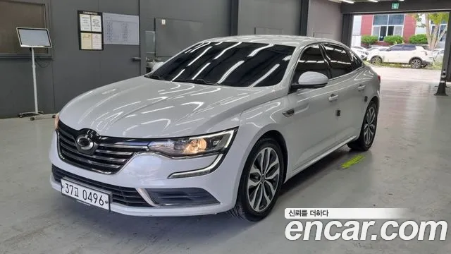 Renault SM6 2016