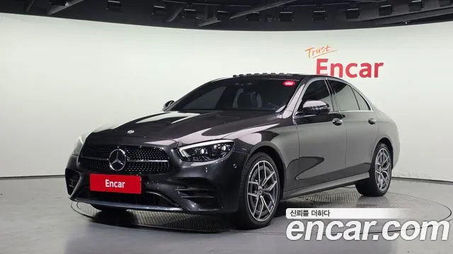Mercedes-Benz E-Class 2021
