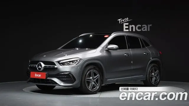 Mercedes-Benz GLA-Class 2020