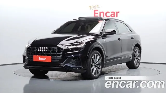 Audi Q8 2021