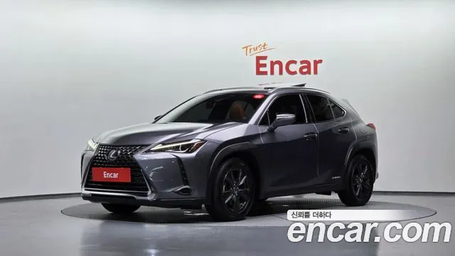 Lexus UX 2019