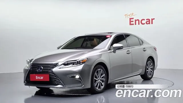 Lexus ES 2018