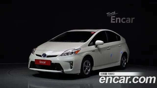 Toyota Prius 2015