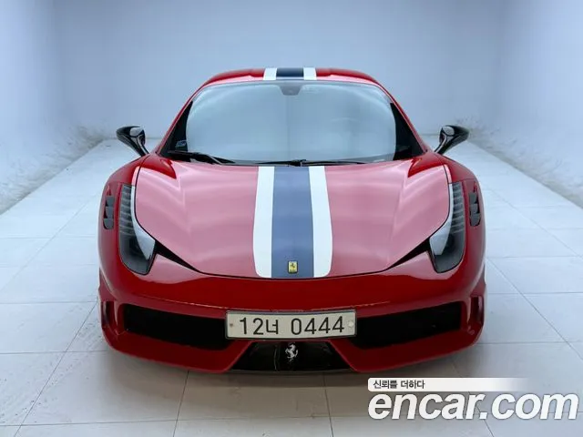 Ferrari 458 2012