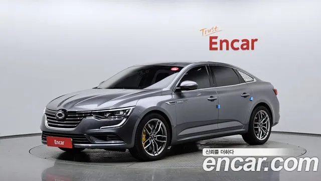 Renault SM6 2016