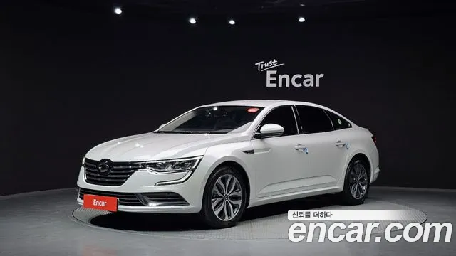 Renault SM6 2016