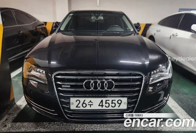 Audi A8 2011