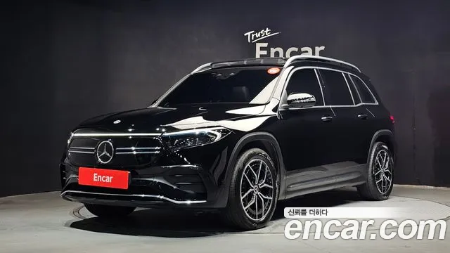 Mercedes-Benz EQB 2023