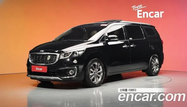 Kia Canival 2015