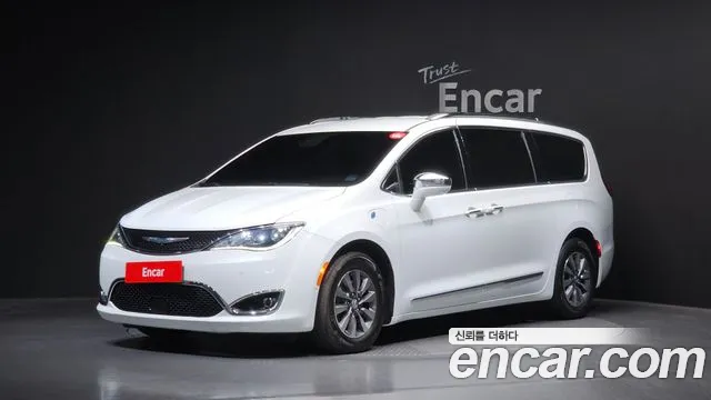 Chrysler Pacifica 2020