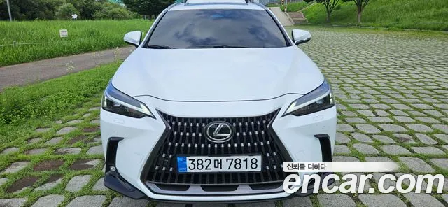 Lexus NX 2026
