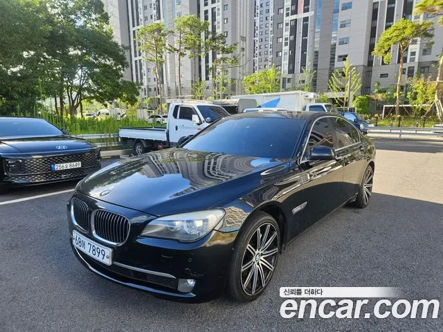 BMW 7-Series 2012