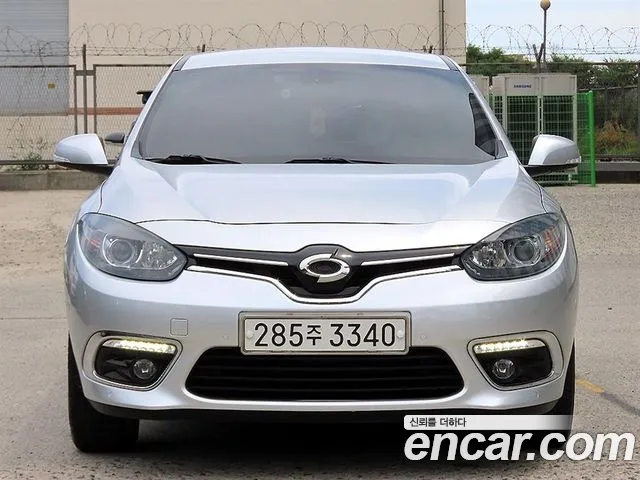 Renault SM3 2016