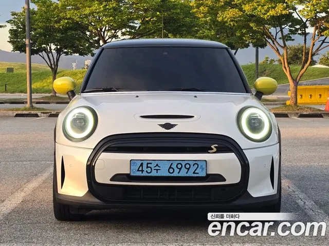MINI Cooper 2023