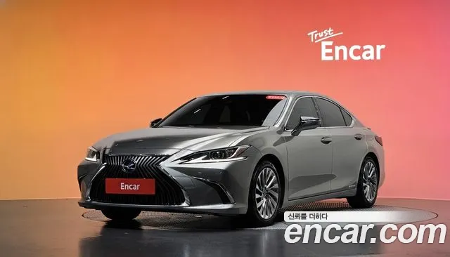Lexus ES 2018